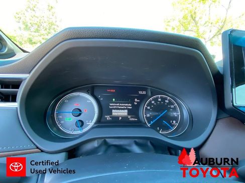 Certified 2021 Toyota Venza Limited AWD/4WD image 39