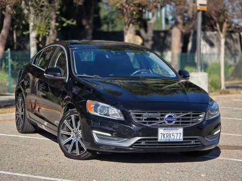 Used 2015 Volvo S60 T5 Platinum w/ Climate Package image 3