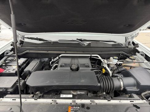 Certified 2024 Chevrolet Colorado ZR2 w/ ZR2 Convenience Package III image 21