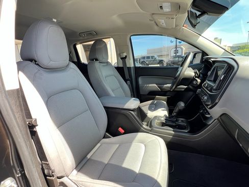 Used 2020 Chevrolet Colorado W/T w/ WT Convenience Package image 18