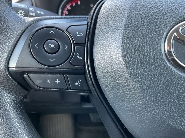 Used 2025 Toyota RAV4 LE FWD image 29