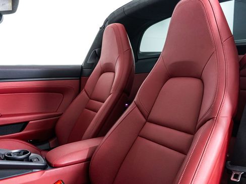 Used 2024 Porsche 911 Targa 4 GTS image 19