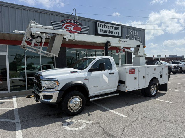 Used 2022 RAM 5500 Tradesman AWD/4WD image 3