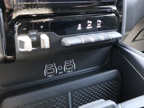 New 2026 RAM 1500 Big Horn AWD/4WD image 37