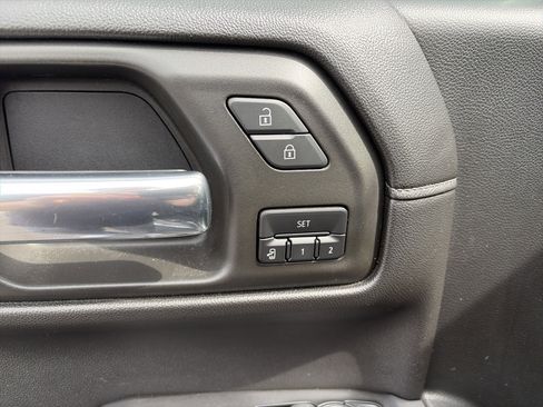 Used 2019 GMC Sierra 1500 SLT w/ SLT Premium Plus Package image 17