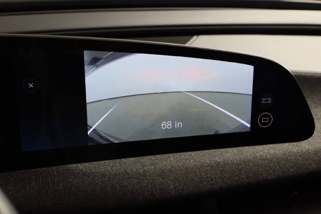 Used 2024 Lucid Air Pure RWD image 39