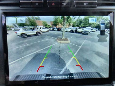 Used 2022 Ford F150 XLT w/ Equipment Group 302A High image 17