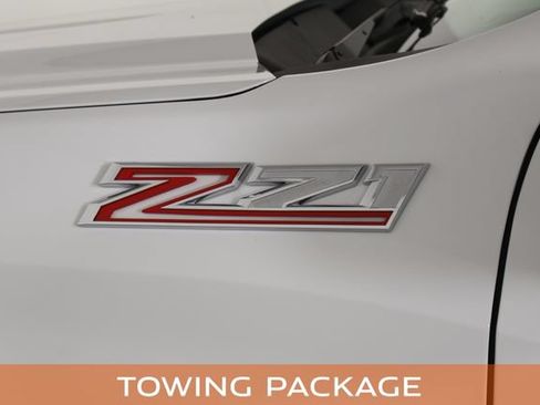 Used 2023 Chevrolet Silverado 1500 RST w/ Convenience Package II AWD/4WD image 14