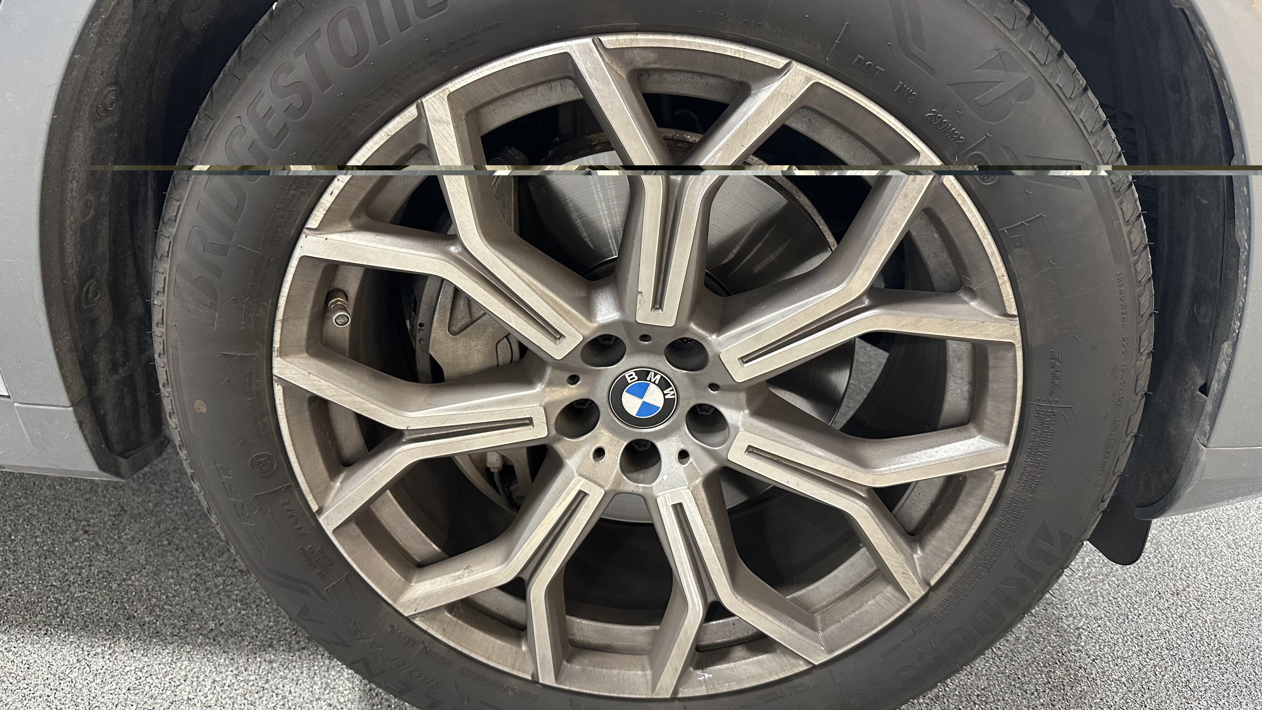Certified 2024 BMW X7 xDrive40i w/ Premium Package AWD/4WD image 15