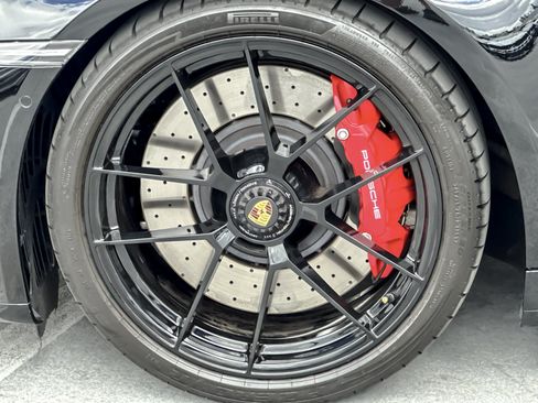Certified 2026 Porsche 911 Carrera GTS RWD image 31