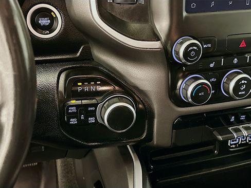 Used 2022 RAM 1500 Big Horn image 24