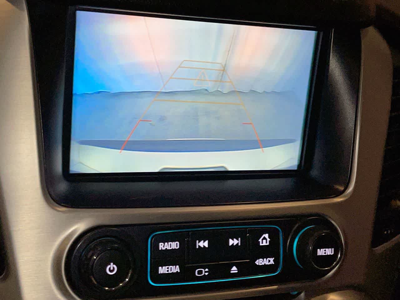 Used 2018 GMC Yukon SLT w/ Open Road Package AWD/4WD image 17