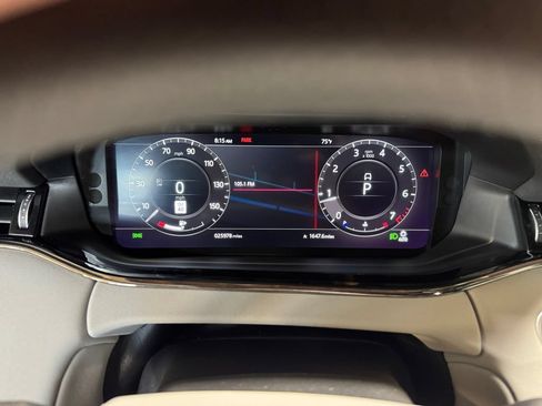 Used 2020 Land Rover Range Rover Evoque R-Dynamic SE AWD/4WD image 16