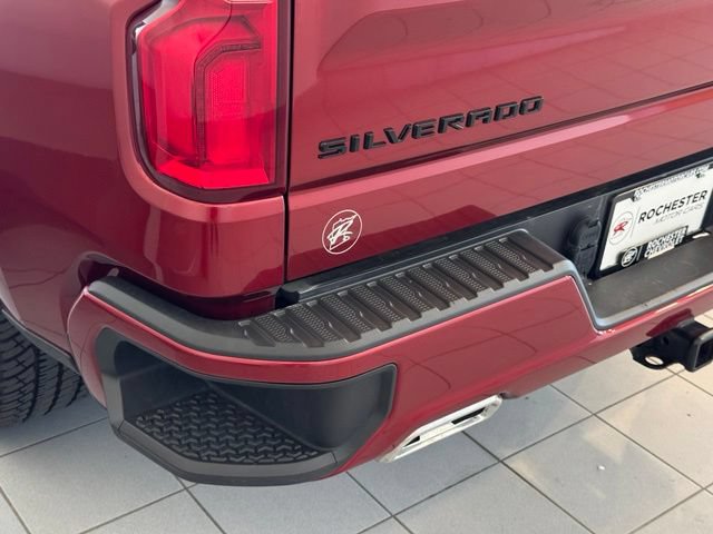 Used 2023 Chevrolet Silverado 1500 RST AWD/4WD image 45
