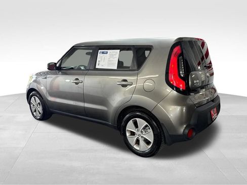Used 2014 Kia Soul FWD image 7