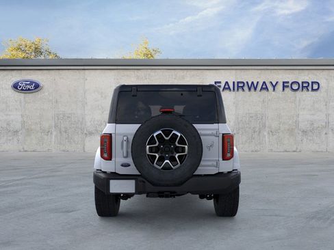 New 2025 Ford Bronco Outer Banks image 5