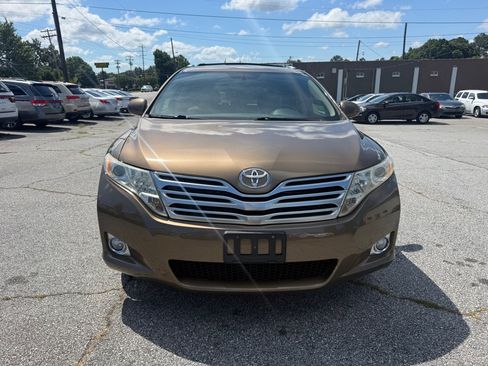 Used 2009 Toyota Venza AWD image 2