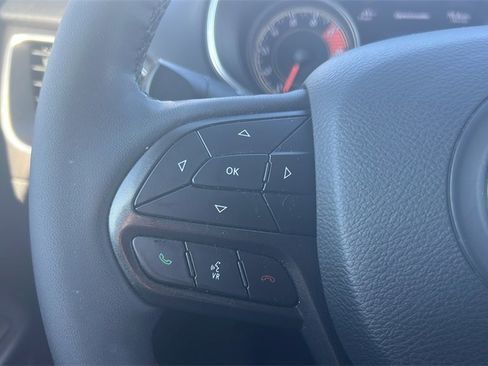 Used 2021 Jeep Cherokee Trailhawk w/ Premium Leather Package image 26