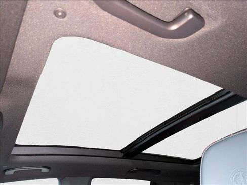 New 2026 Mercedes-Benz GLE 53 AMG 4MATIC image 17