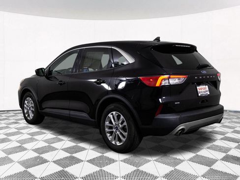 Used 2021 Ford Escape SE w/ Convenience Package image 14