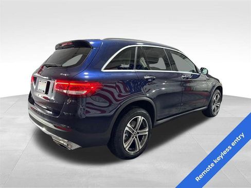 Used 2019 Mercedes-Benz GLC 300 4MATIC image 5