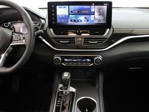New 2026 Nissan Altima 2.5 SR FWD image 21