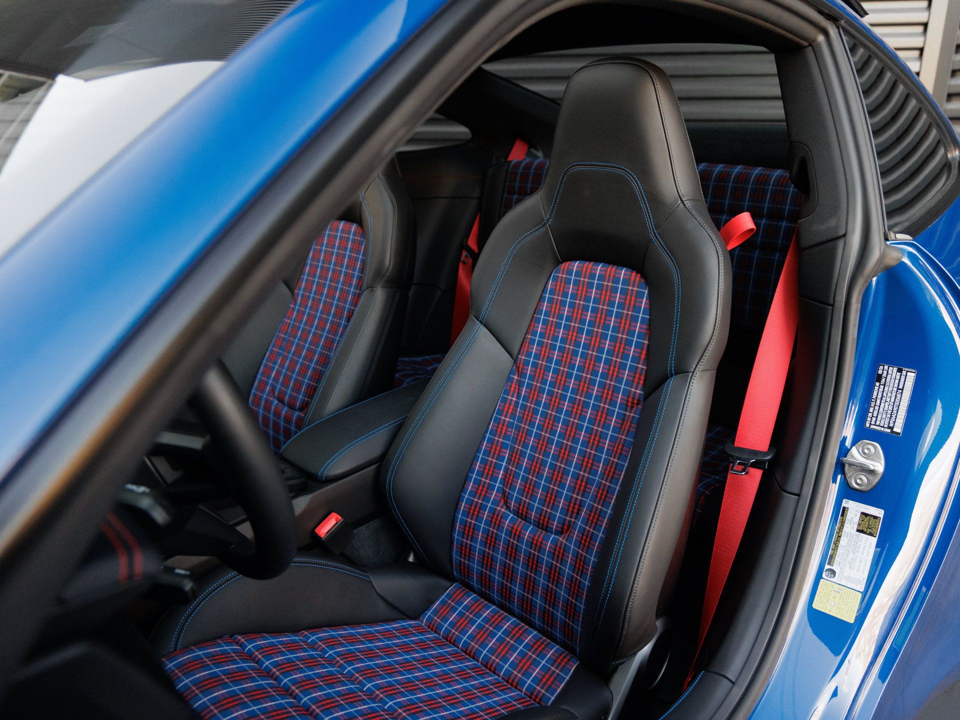 Used 2026 Porsche 911 Carrera T RWD image 5
