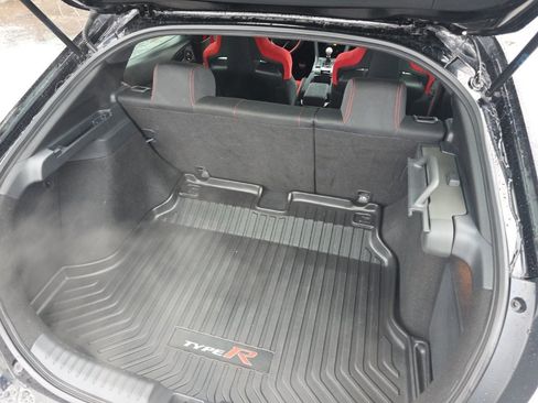 Used 2019 Honda Civic Type R image 12