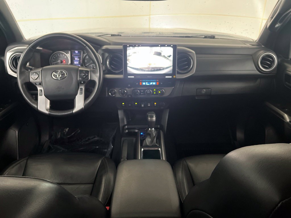 Used 2019 Toyota Tacoma Limited AWD/4WD image 29