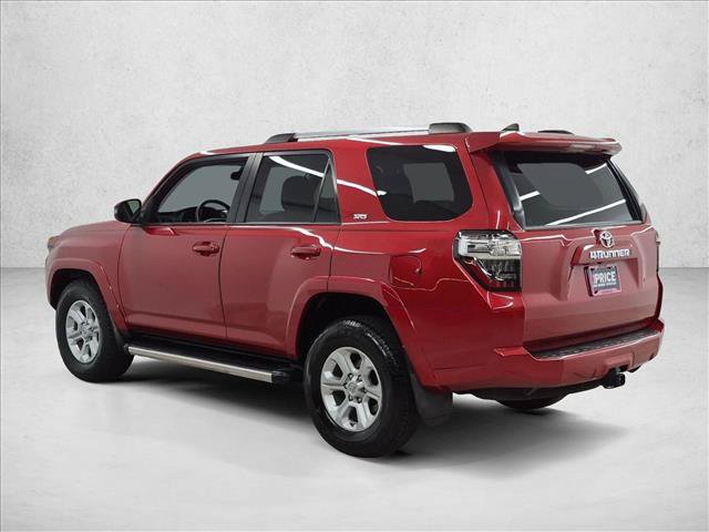 Used 2020 Toyota 4Runner SR5 Premium w/ Moonroof Package RWD image 8