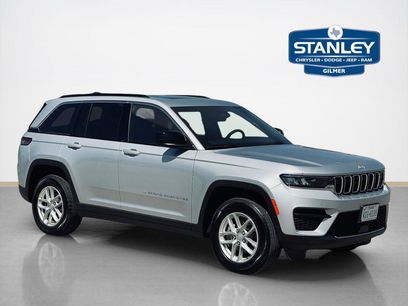 Used 2025 Jeep Grand Cherokee Laredo X w/ Trailer Tow Package