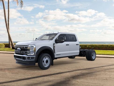 New 2025 Ford F450 XL w/ XL Chrome Package image 1
