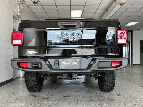 Used 2022 Jeep Gladiator Sport AWD/4WD image 5