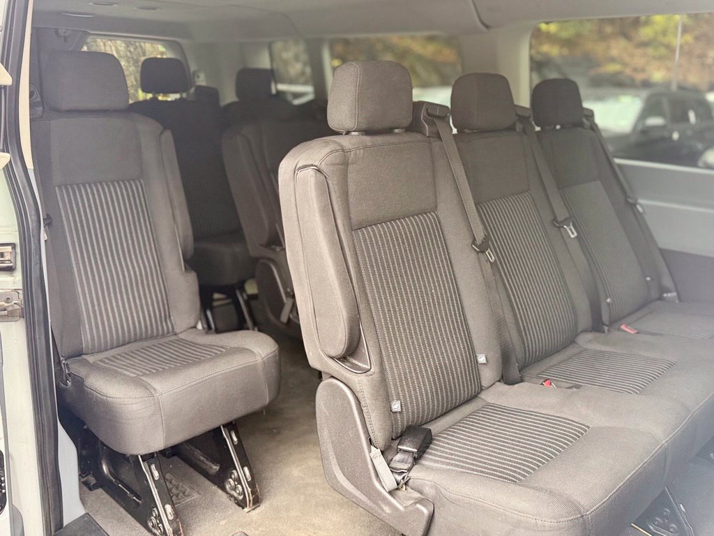 Used 2017 Ford Transit 350 XLT RWD image 6