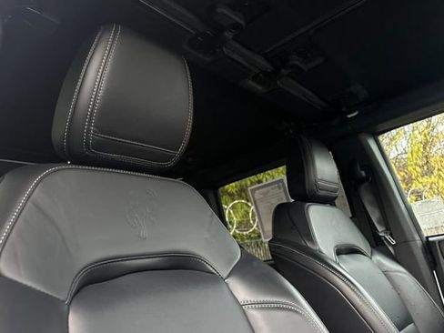 Used 2025 Ford Bronco Outer Banks image 15