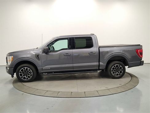 Used 2022 Ford F150 XLT w/ Equipment Group 301A Mid image 4