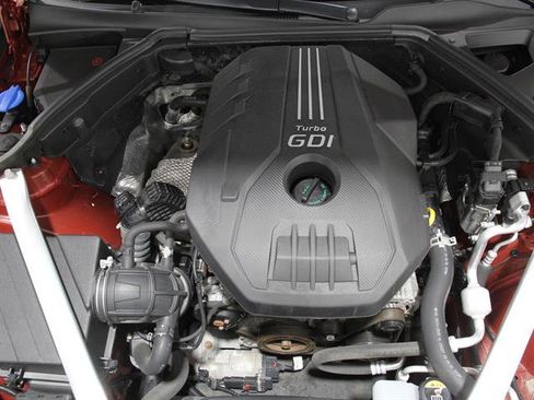 Certified 2022 Genesis G70 2.0T w/ Prestige Package image 20