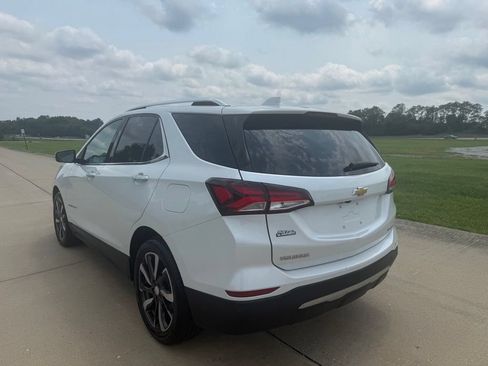 Used 2022 Chevrolet Equinox Premier FWD image 10