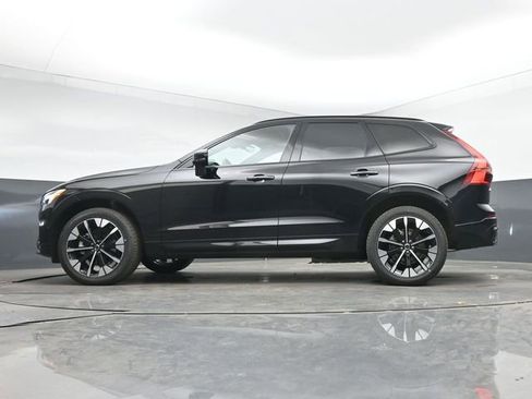 New 2026 Volvo XC60 B5 Plus w/ Protection Package Premier AWD/4WD image 42