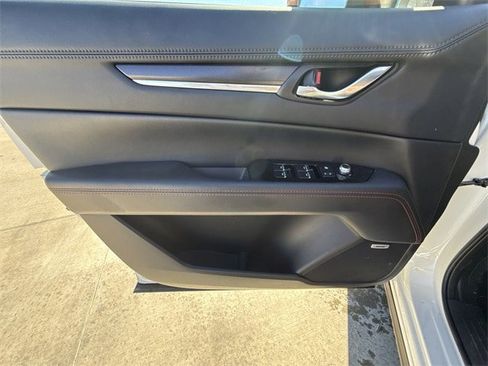 Used 2024 MAZDA CX-5 Carbon Edition image 5
