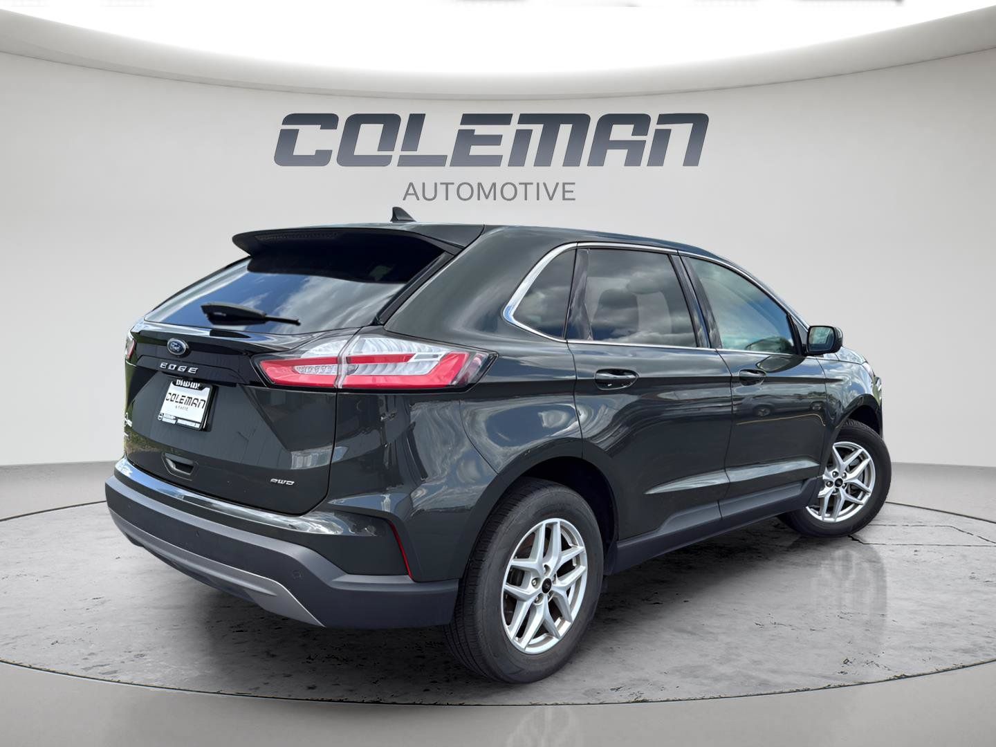 Used 2024 Ford Edge SEL AWD/4WD image 5