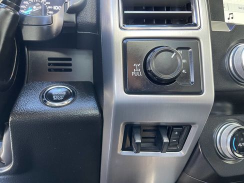 Used 2019 Ford F250 Platinum w/ Platinum Ultimate Package AWD/4WD image 30
