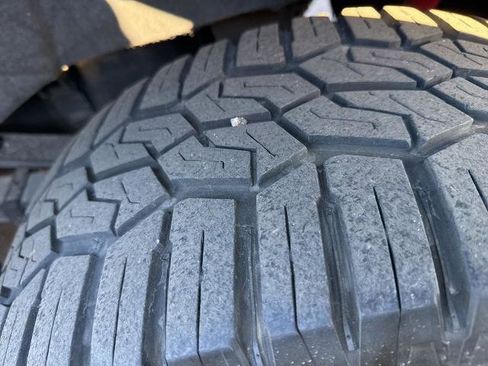 Used 2024 GMC Sierra 2500 Denali w/ Denali Reserve Package image 16