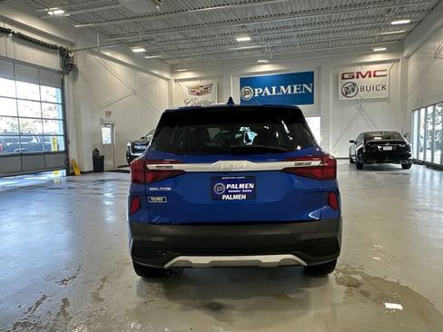 Used 2022 Kia Seltos LX image 7
