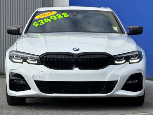 Used 2022 BMW 330i Sedan w/ M Sport Package RWD image 9