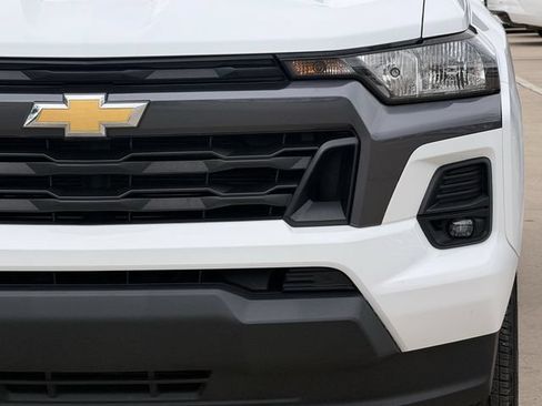 Used 2023 Chevrolet Colorado LT w/ LT Convenience Package RWD image 9