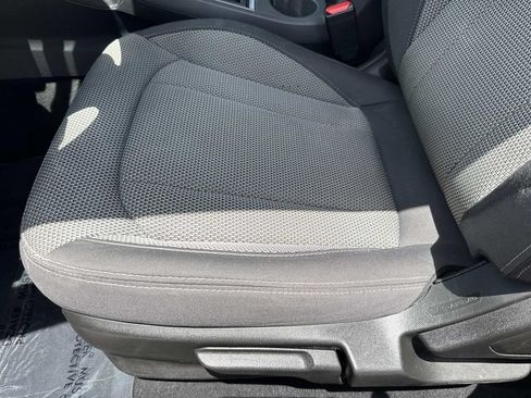 Used 2024 Subaru Crosstrek 2.0i Premium AWD/4WD image 24