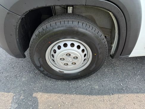 Used 2023 RAM ProMaster 2500 FWD image 35