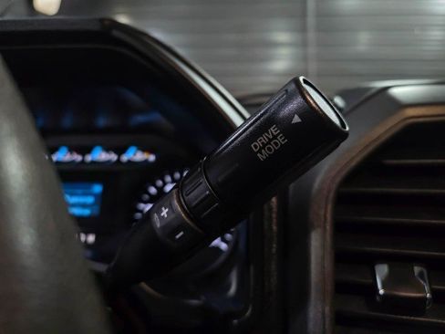 Used 2021 Ford F250 XL w/ STX Appearance Package AWD/4WD image 24