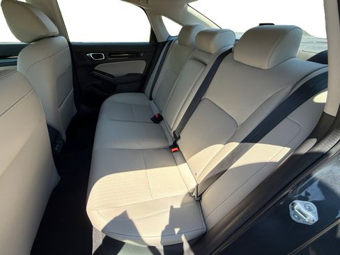 Used 2024 Honda Civic Touring image 16